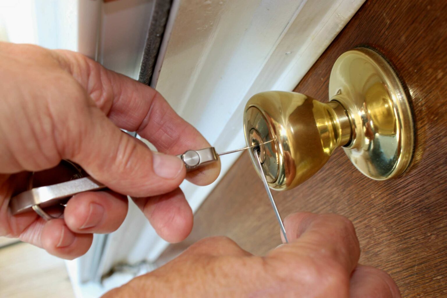 Victor And Sons Locksmith (7)